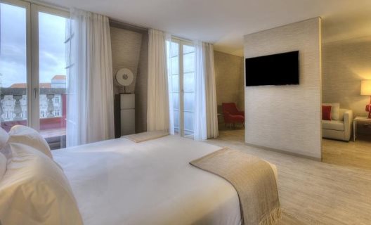 Hotel Nh Collection Porto Batalha