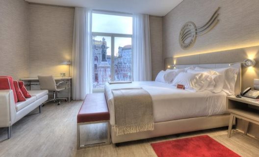 Hotel Nh Collection Porto Batalha