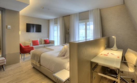 Hotel Nh Collection Porto Batalha