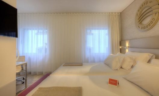 Hotel Nh Collection Porto Batalha