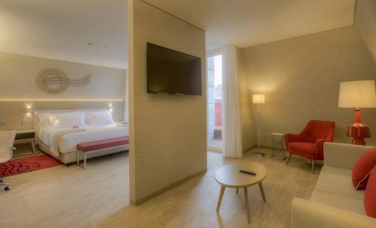 Hotel Nh Collection Porto Batalha