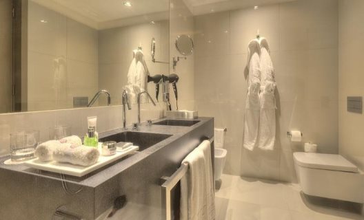 Hotel Nh Collection Porto Batalha