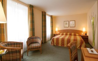 Hotel Nh Luzern