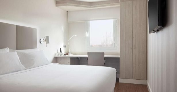 Hotel Nh Madrid Barajas Airport