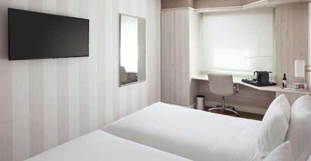 Hotel Nh Madrid Barajas Airport