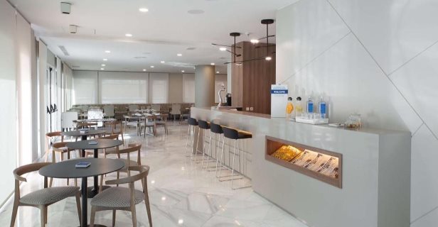 Hotel Nh Madrid Barajas Airport