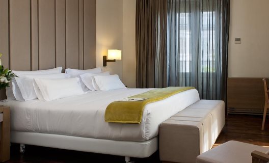 Hotel Nh Palacio De Tepa