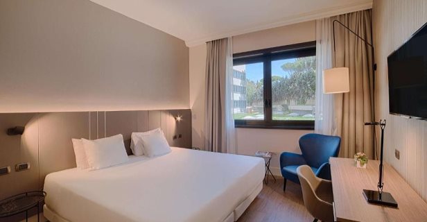 Hotel Nh Villa Carpegna