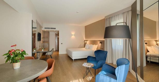 Hotel Nh Villa Carpegna