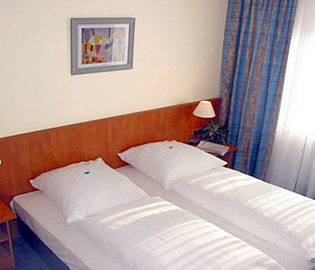 Hotel Niederraeder Hof
