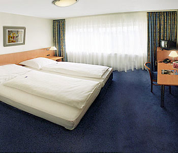 Hotel Niederraeder Hof