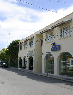 Hotel Nina