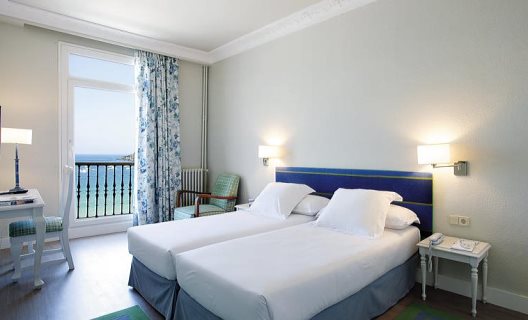 Hotel Niza