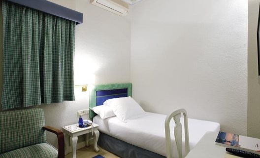 Hotel Niza