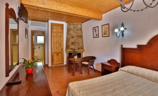 Hotel Noguera De La Sierpe