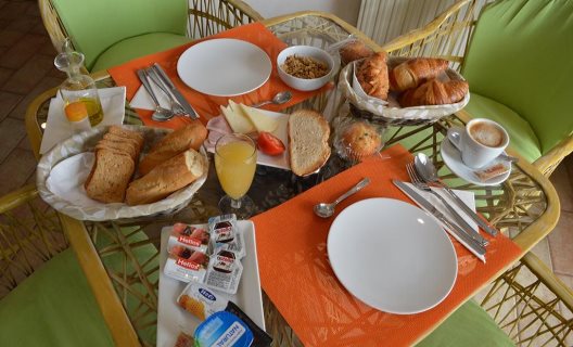 Hotel Nou Estrelles