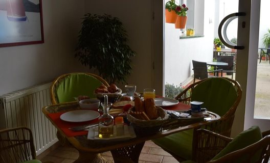 Hotel Nou Estrelles