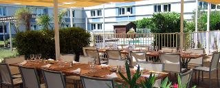 Hotel Novotel Aéroport Porte De Marseille