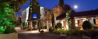 Hotel Novotel Aix En Provence Beaumanoir Les 3 Sautets