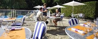 Hotel Novotel Le Creusot Montchanin En Bourgogne