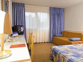 Hotel Novotel Le Creusot Montchanin En Bourgogne