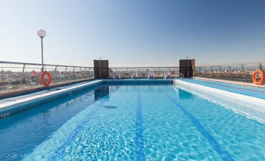 Hotel Novotel Valencia Lavant