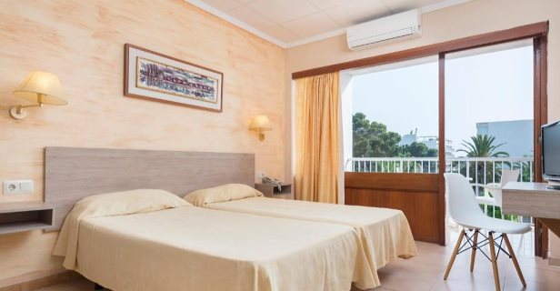 Hotel Nura Condor