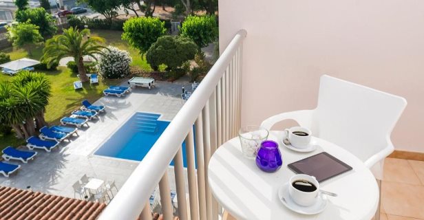 Hotel Nura Condor