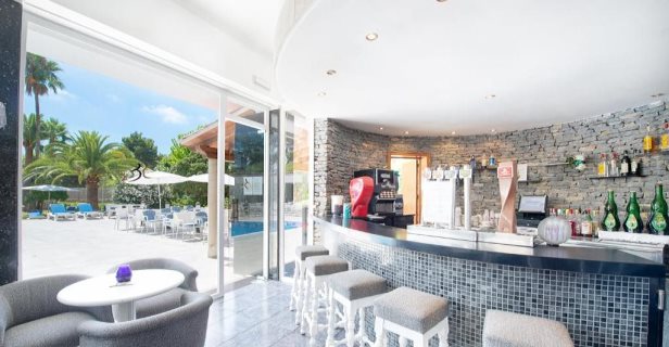 Hotel Nura Condor