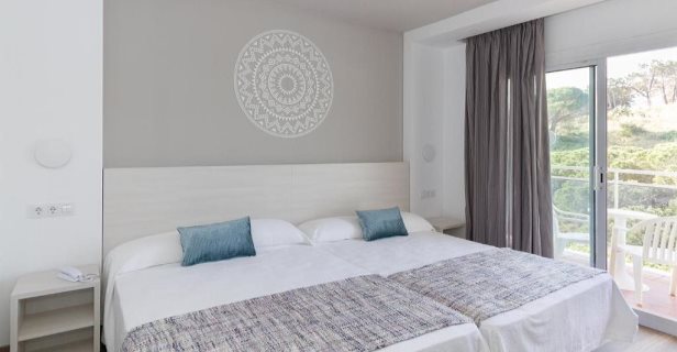 Hotel Oasis Park Splash