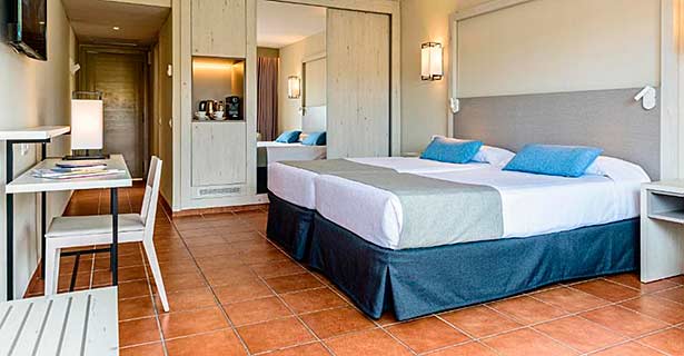 Hotel Oassium At Estival Park