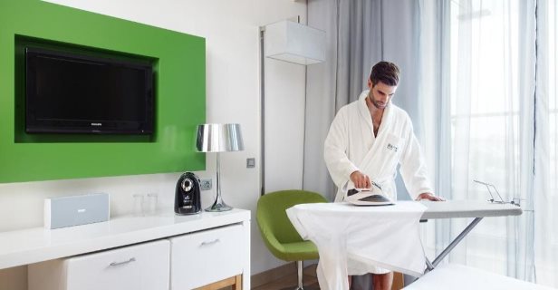 Hotel Occidental Praha Five