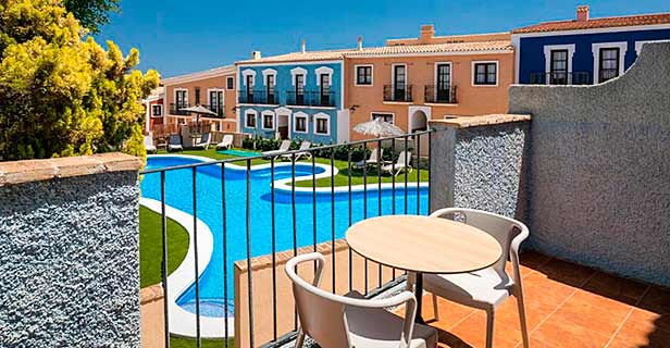 Hotel Occidental Pueblo Acantilado