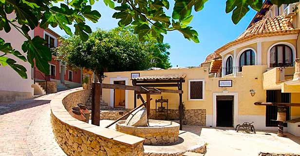 Hotel Occidental Pueblo Acantilado