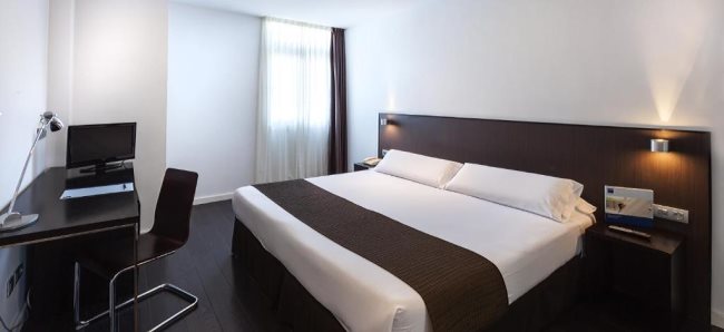 Hotel Occidental Santa Cruz Contemporáneo