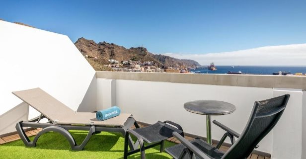 Hotel Occidental Santa Cruz Contemporáneo
