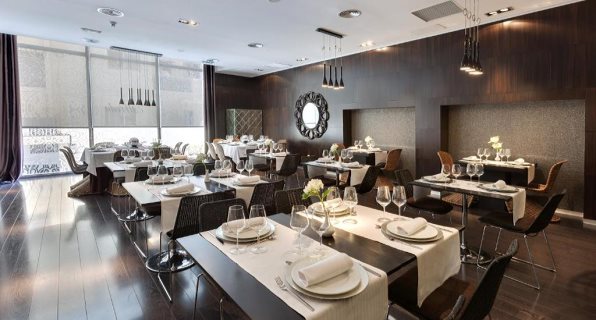 Hotel Occidental Santa Cruz Contemporáneo