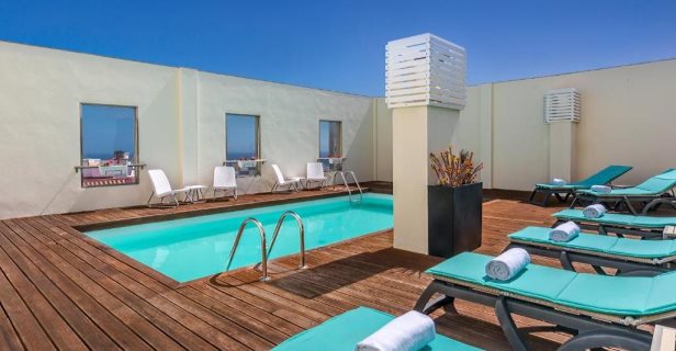 Hotel Occidental Santa Cruz Contemporáneo
