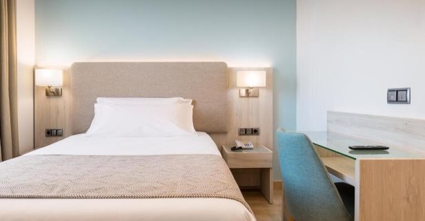 Hotel Occidental Sevilla Viapol