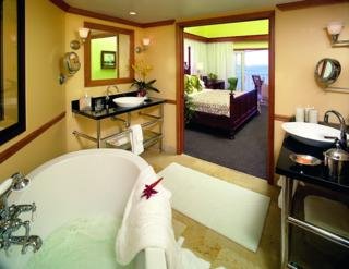 Hotel Ocean Key Resort & Spa