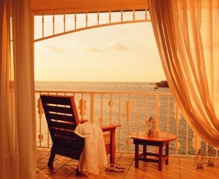 Hotel Ocean Key Resort & Spa