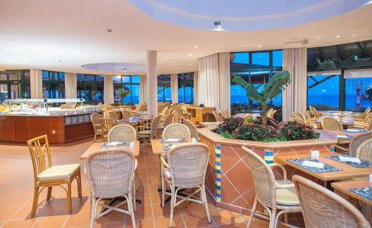 Hotel Ocean Pestana Bay