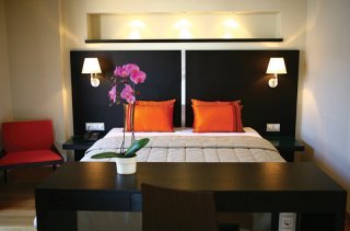 Hotel Ochre & Brown Boutique