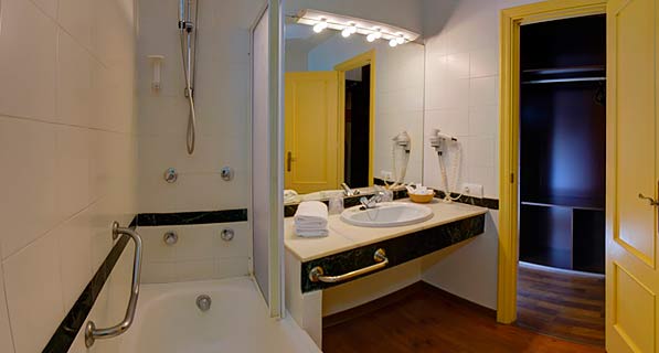 Hotel Ohtels Carabela Beach Golf