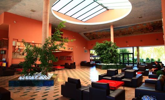 Hotel Ohtels Vila Romana