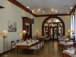 Hotel Oktiabrskaya