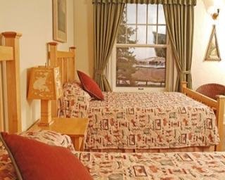 Hotel Old Faithful Inn
