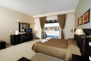 Hotel Olympia Golden Beach Resort & Spa