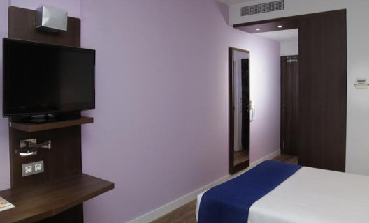 Hotel Olympia Universidades