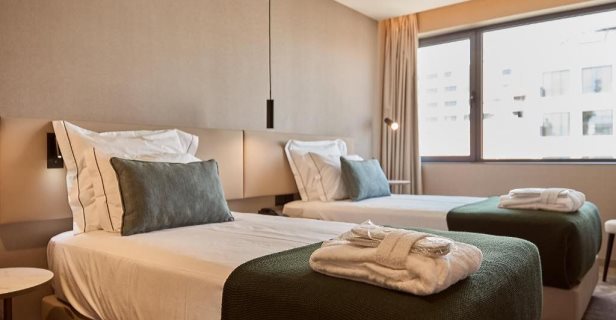 Hotel Omid Saldanha